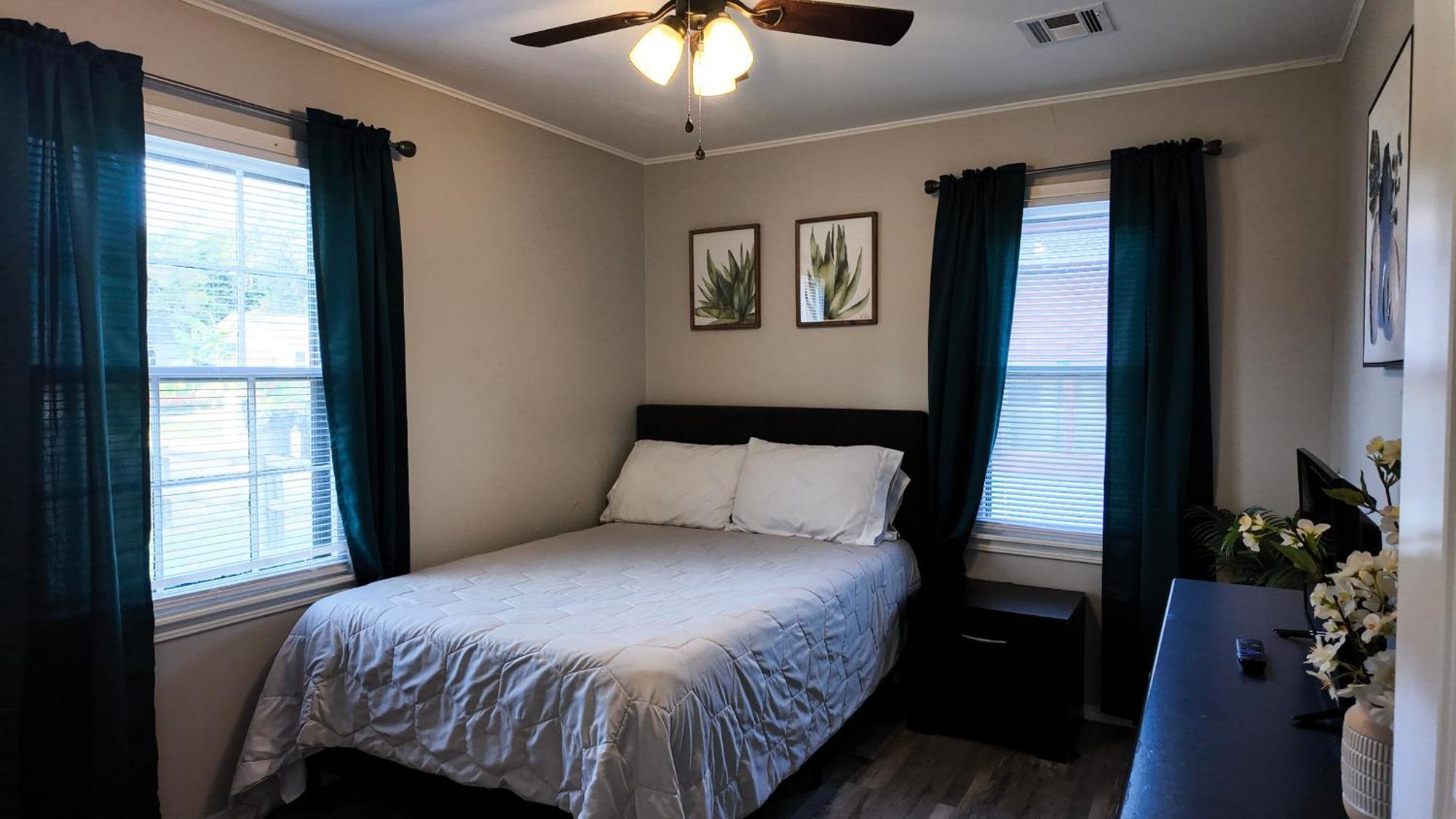 Modern Comforts/7minto Downtown * Oklahoma City