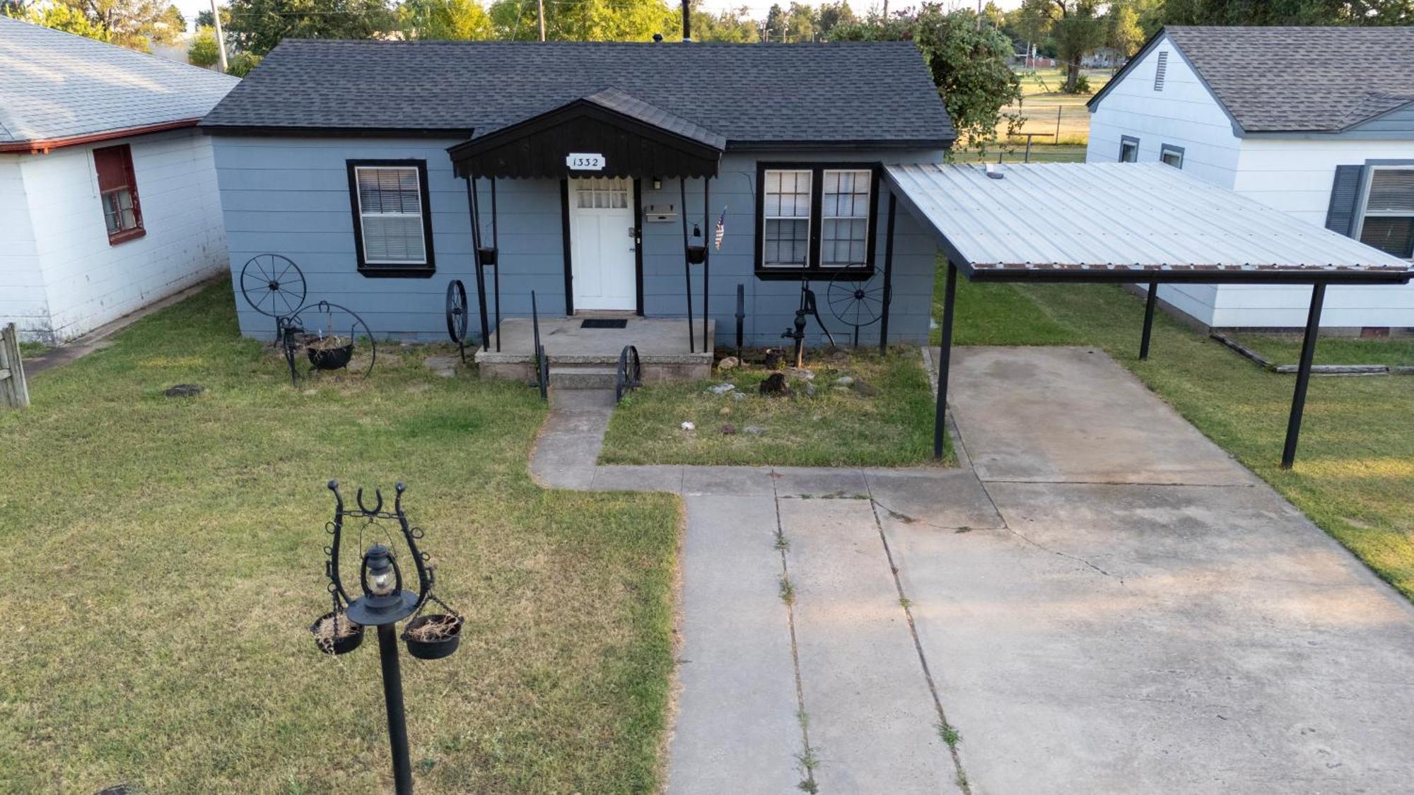 Holiday home Modern Comforts/7minto Downtown